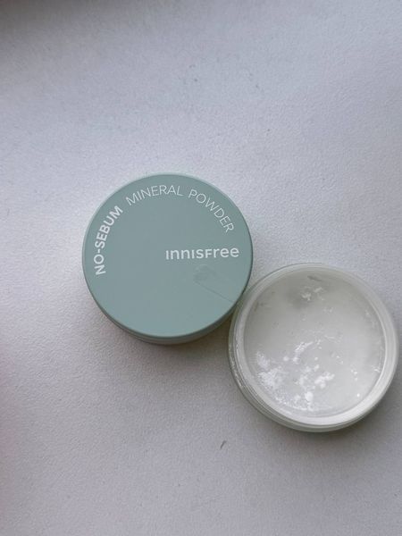 Мінеральна розсипчаста пудра Innisfree No sebum mineral powder 00203 фото