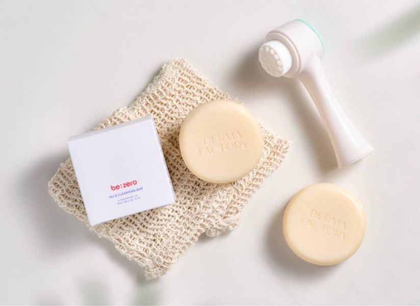М'яке гіпоалергенне очищувальне мило be:zero Mild Cleanser Bar 000271 фото