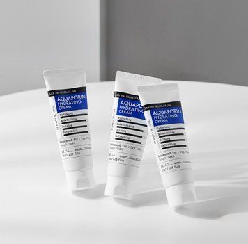 Екстра - зволожуючий та кондиціонуючий крем - гель Aquaporin Hydrating Cream 00165 фото
