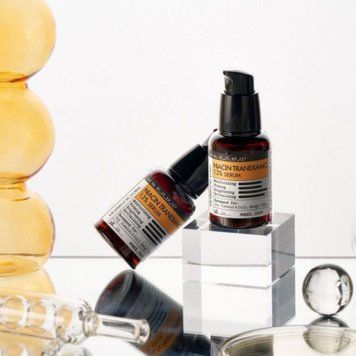 Сироватка з нацинамідом 10% та транексамовою кислотою 3% NIACIN TRANEXAMIC 13% SERUM Derma Factory 00025 фото