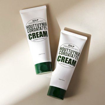 Крем для обличчя з екстрактом квітки хауттюйнії Houttuynia Cordata 71% Cream Derma Factory 00030 фото