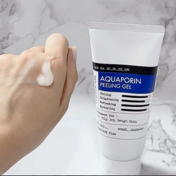 Пілінг-скатка з аквапоринами Aquaporin Peeling Gel Derma Factory 00031 фото